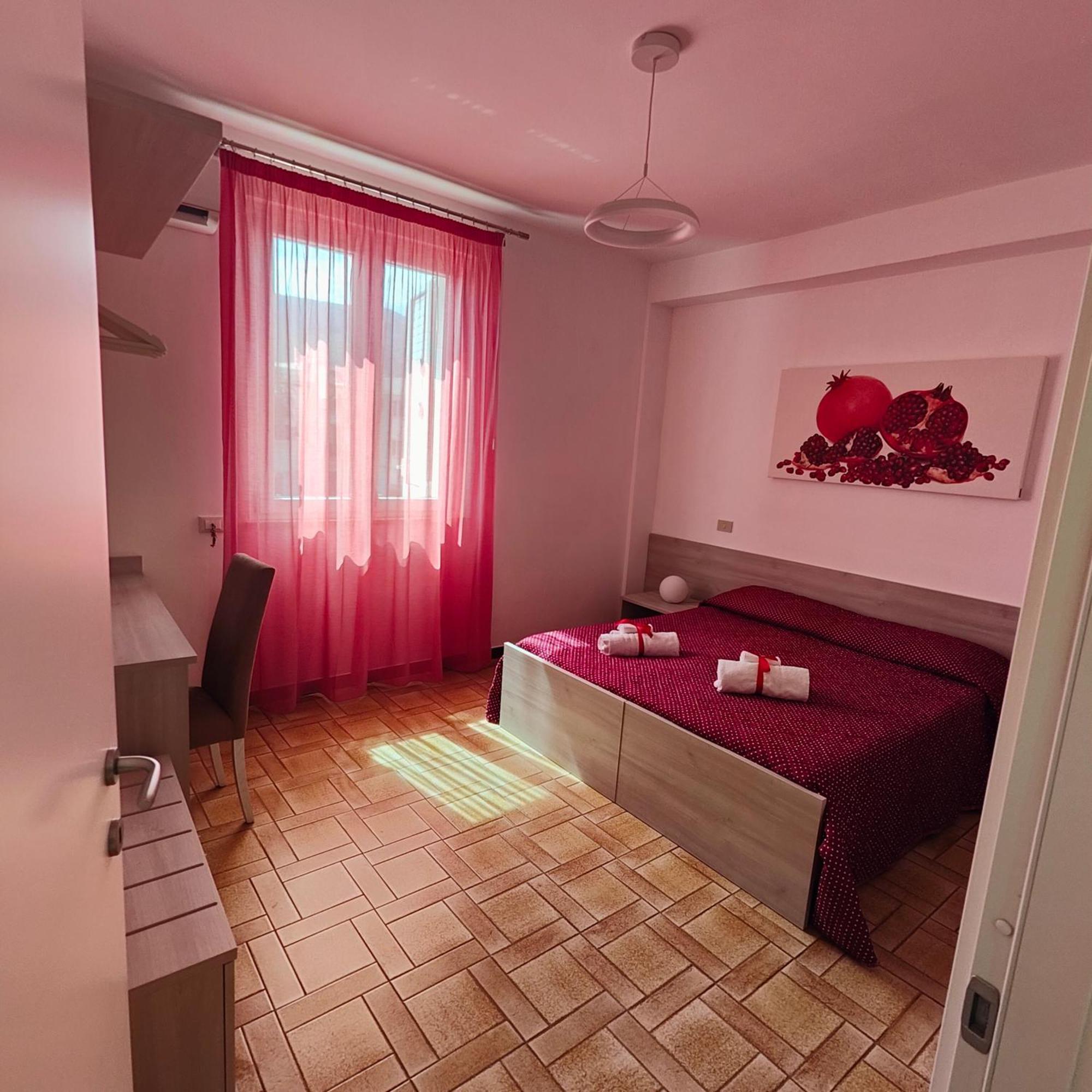 Alto Giardino Rooms Terrasini Exterior foto